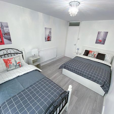 2 Bedroom Flat, Dalston Junction, Londres Extérieur photo
