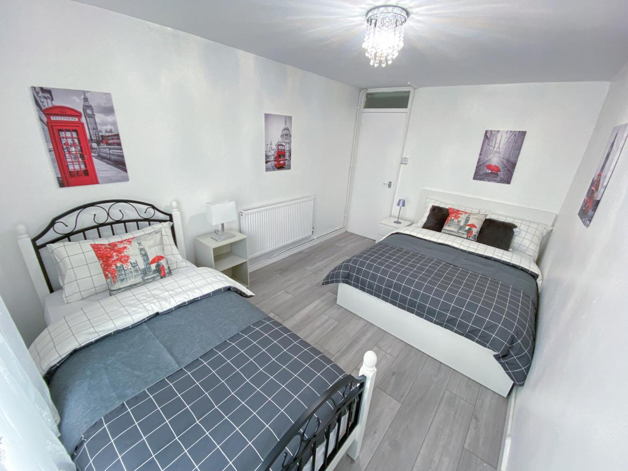 2 Bedroom Flat, Dalston Junction, Londres Extérieur photo